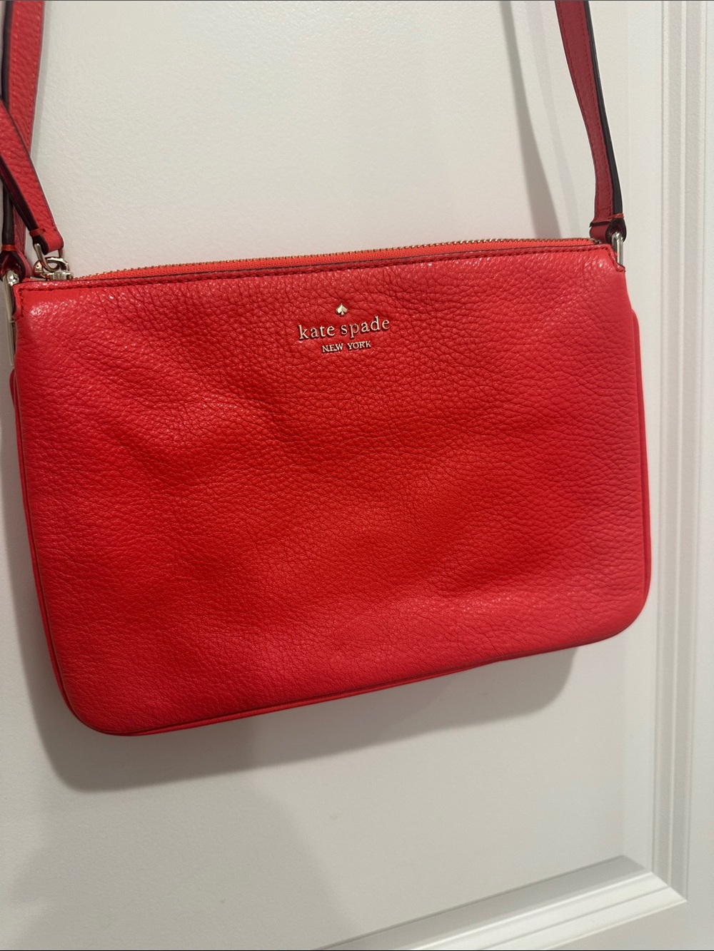 Kate Spade CORAL Leather Crossbody Bag - Picture 2 of 7